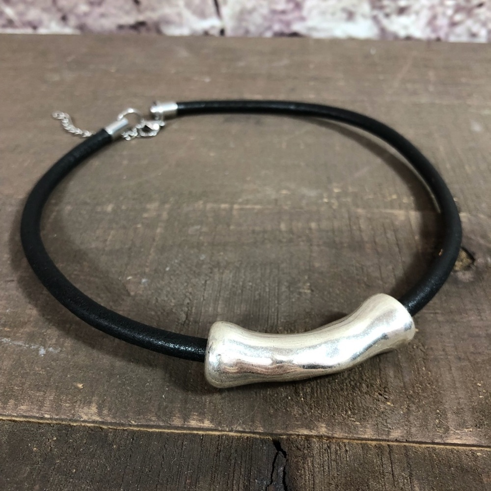 Exquisite Boho Handmade Blk Leather Silvr Necklace